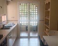 Resale - apartment - Marbella - Guadalmina Baja