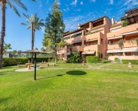 Resale - apartment - Marbella - Guadalmina Baja
