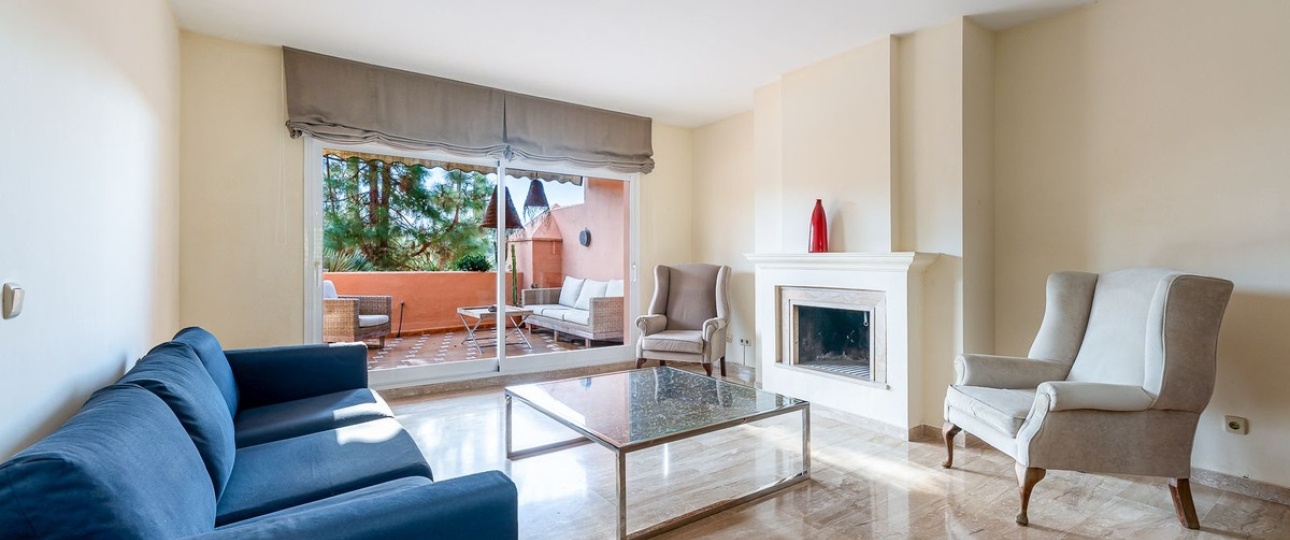 Resale - apartment - Marbella - Guadalmina Baja