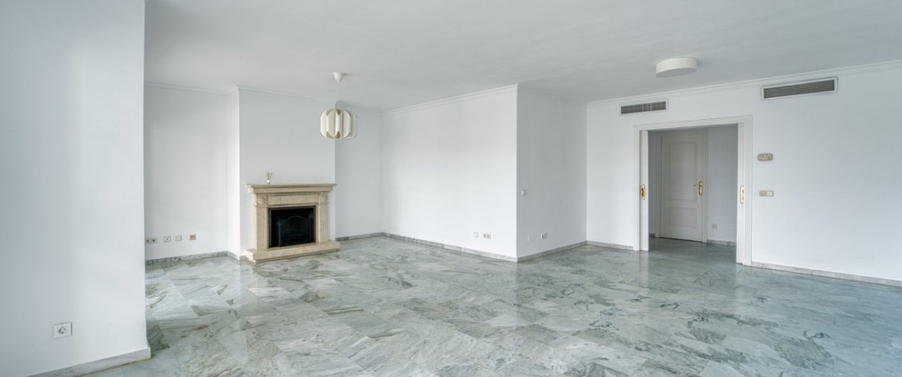 Resale - apartment - Marbella - Guadalmina Baja