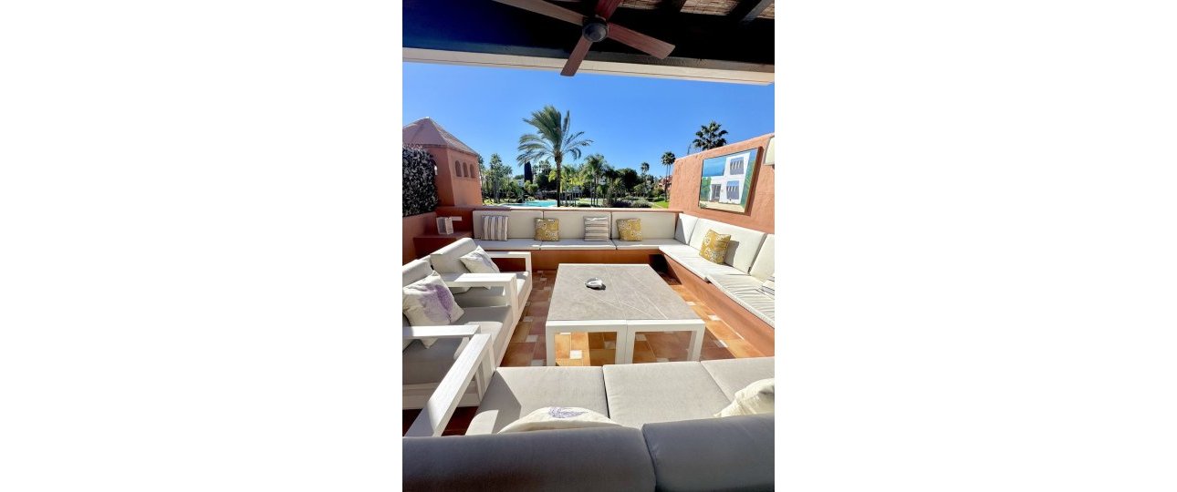 Resale - apartment - Marbella - Guadalmina Baja