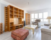 Resale - apartment - Marbella - La Campana