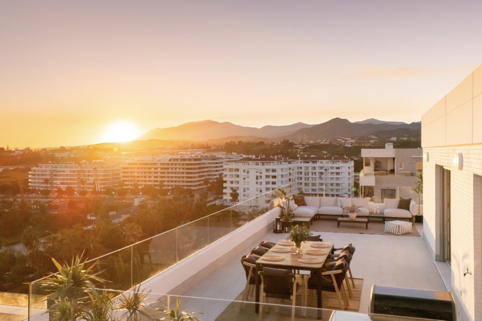 Resale - apartment - Marbella - La Campana