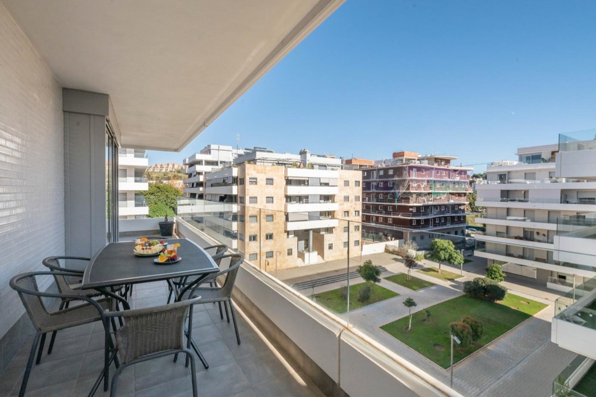 Resale - apartment - Marbella - La Campana