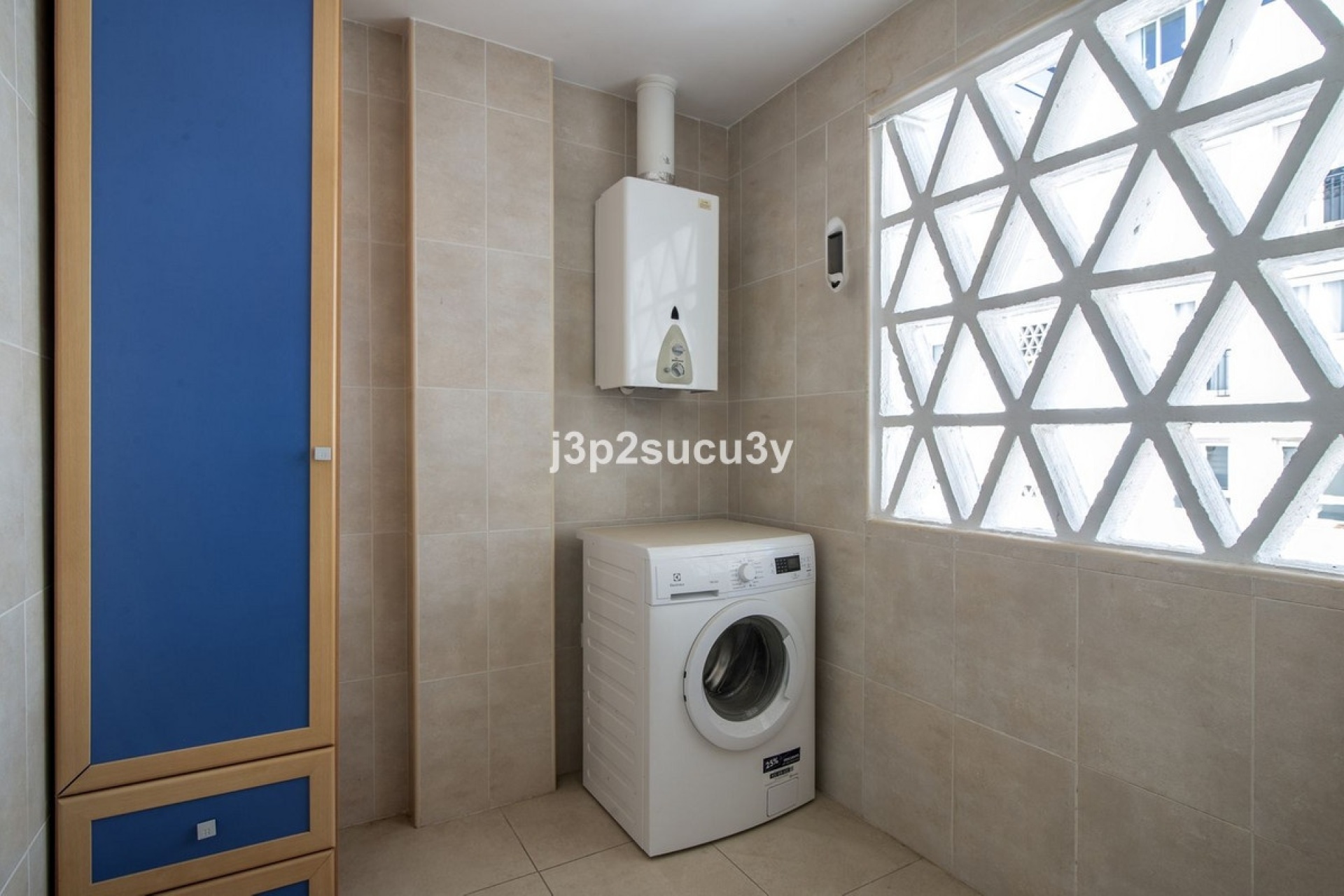 Resale - apartment - Marbella - La Campana