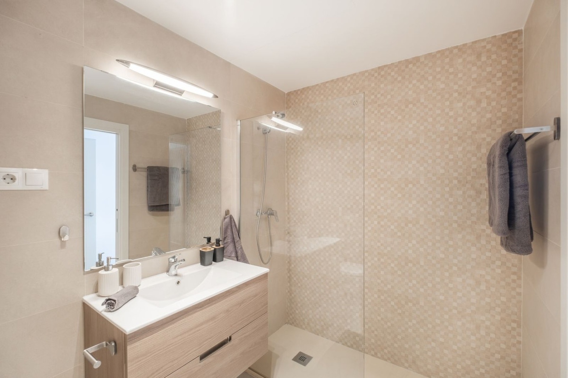 Resale - apartment - Marbella - La Campana