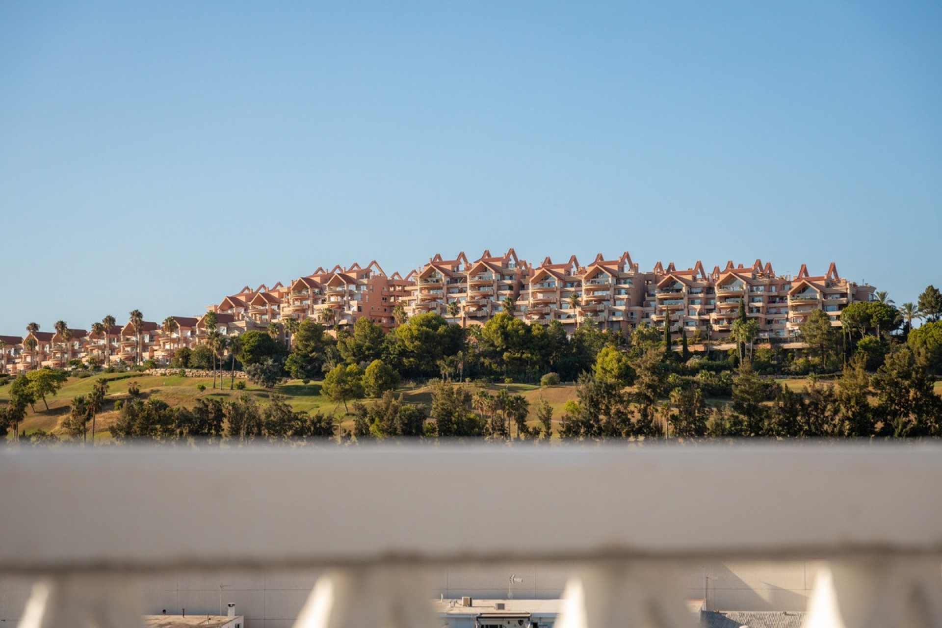Resale - apartment - Marbella - La Campana