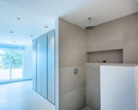 Resale - apartment - Marbella - La Mairena
