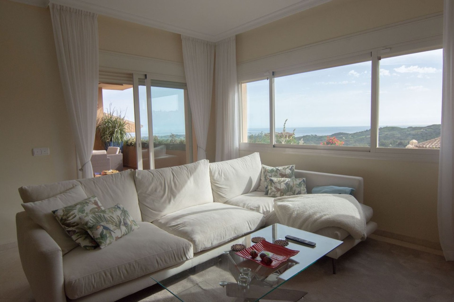 Resale - apartment - Marbella - La Mairena