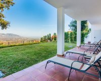 Resale - apartment - Marbella - La Mairena