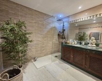 Resale - apartment - Marbella - La Mairena