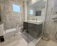 Resale - apartment - Marbella - La Mairena