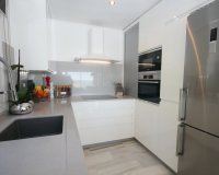 Resale - apartment - Marbella - La Mairena
