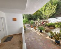 Resale - apartment - Marbella - La Mairena