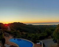 Resale - apartment - Marbella - La Mairena