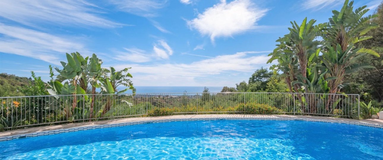 Resale - apartment - Marbella - La Mairena