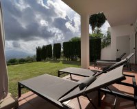 Resale - apartment - Marbella - La Mairena
