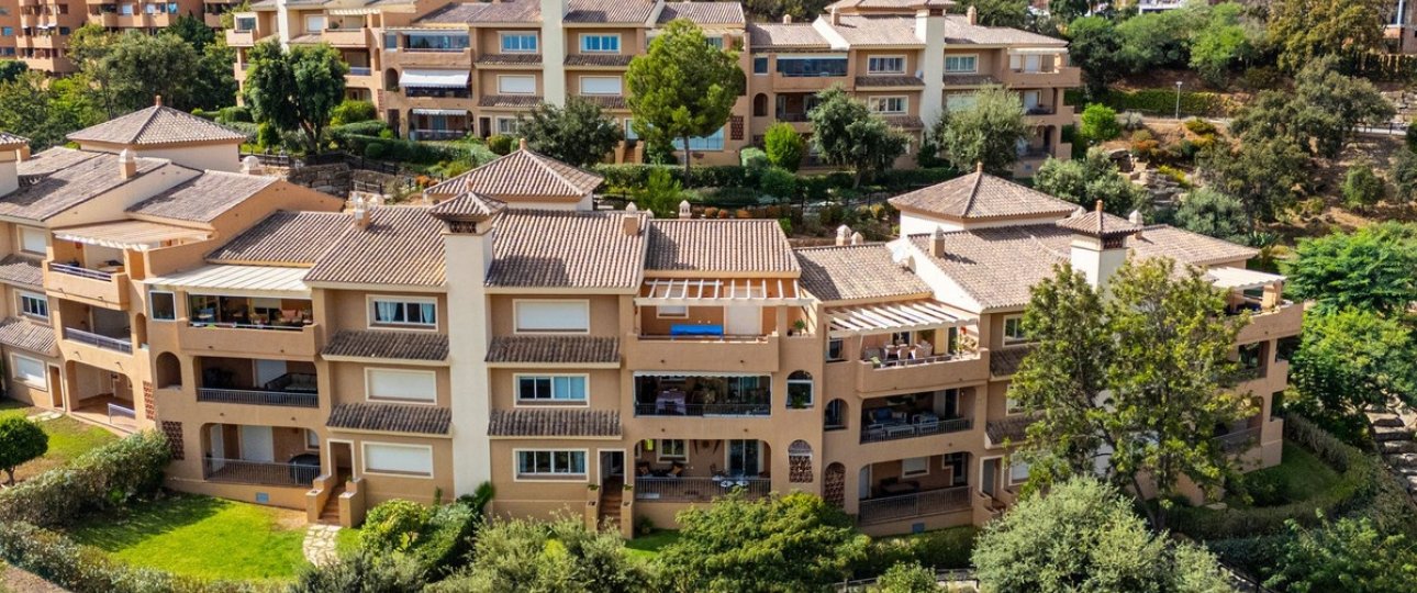 Resale - apartment - Marbella - La Mairena