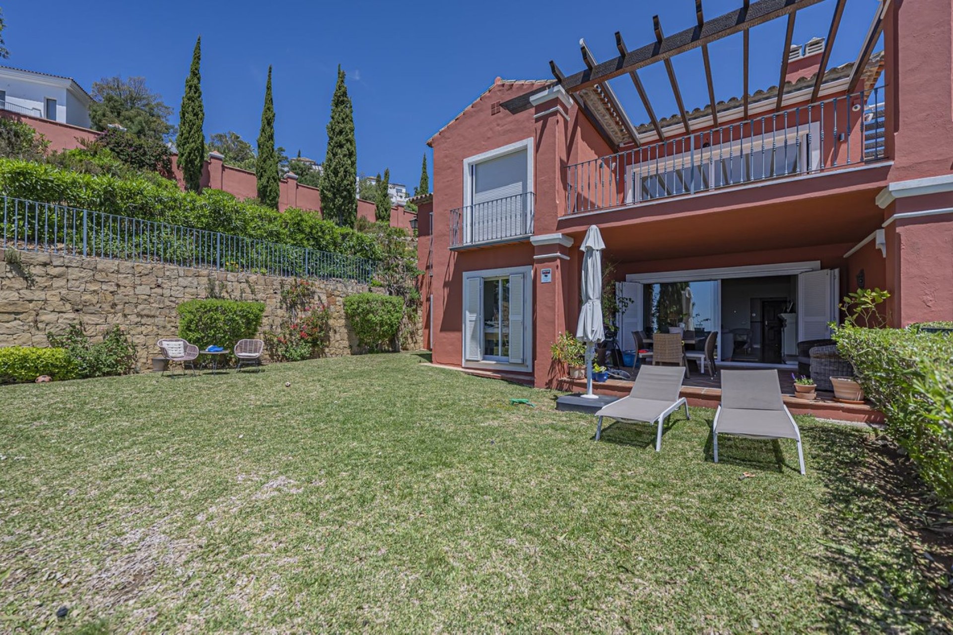 Resale - apartment - Marbella - La Mairena