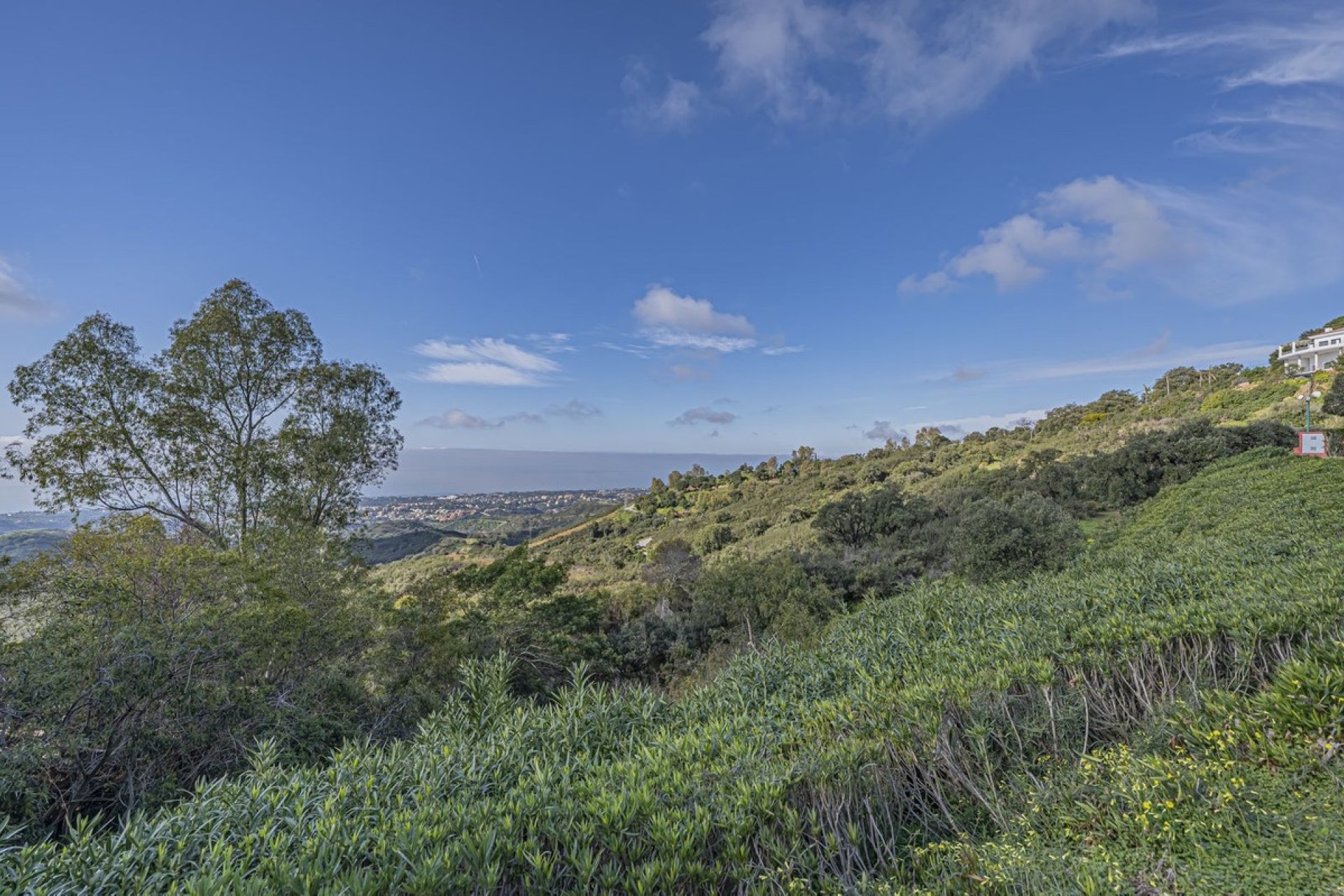 Resale - apartment - Marbella - La Mairena
