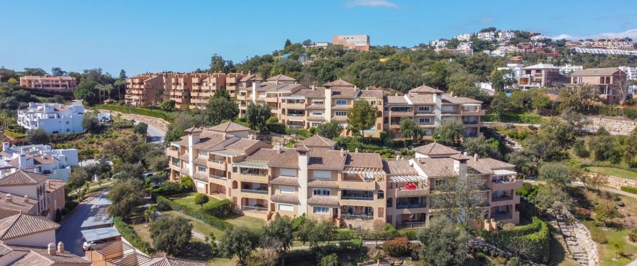 Resale - apartment - Marbella - La Mairena