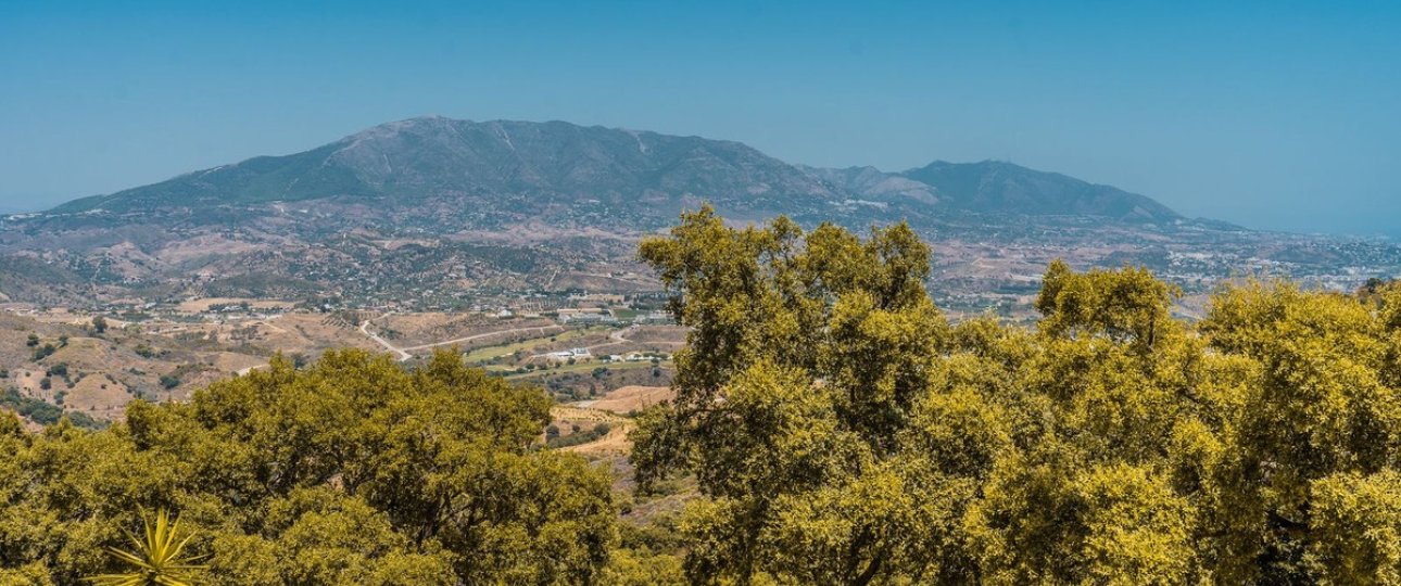 Resale - apartment - Marbella - La Mairena