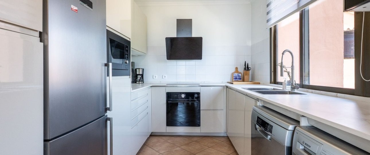 Resale - apartment - Marbella - La Mairena