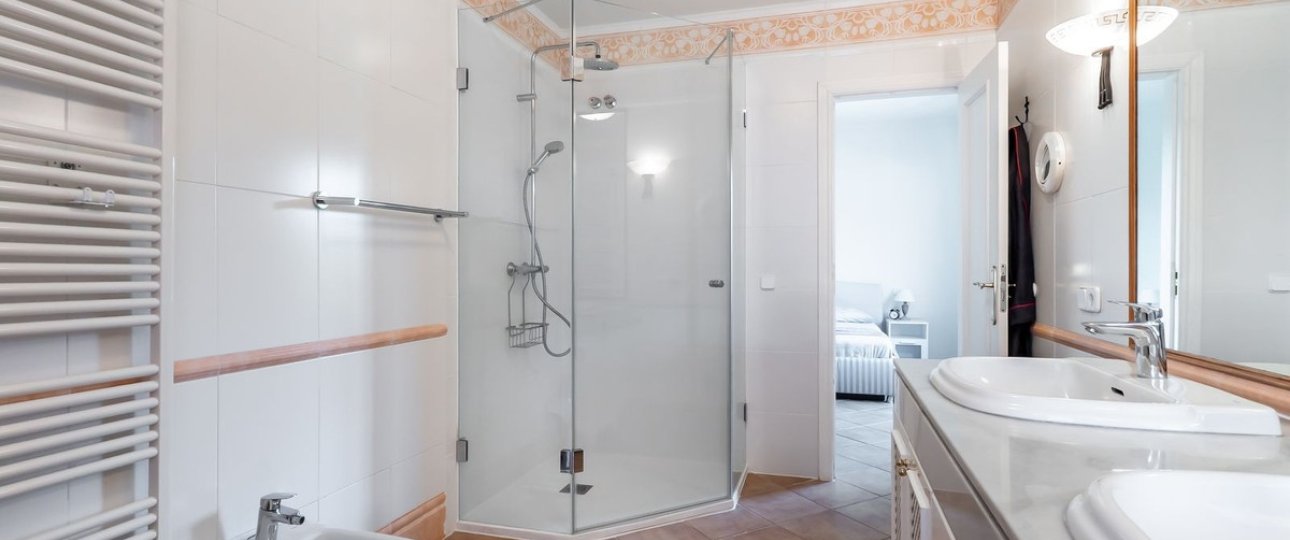 Resale - apartment - Marbella - La Mairena