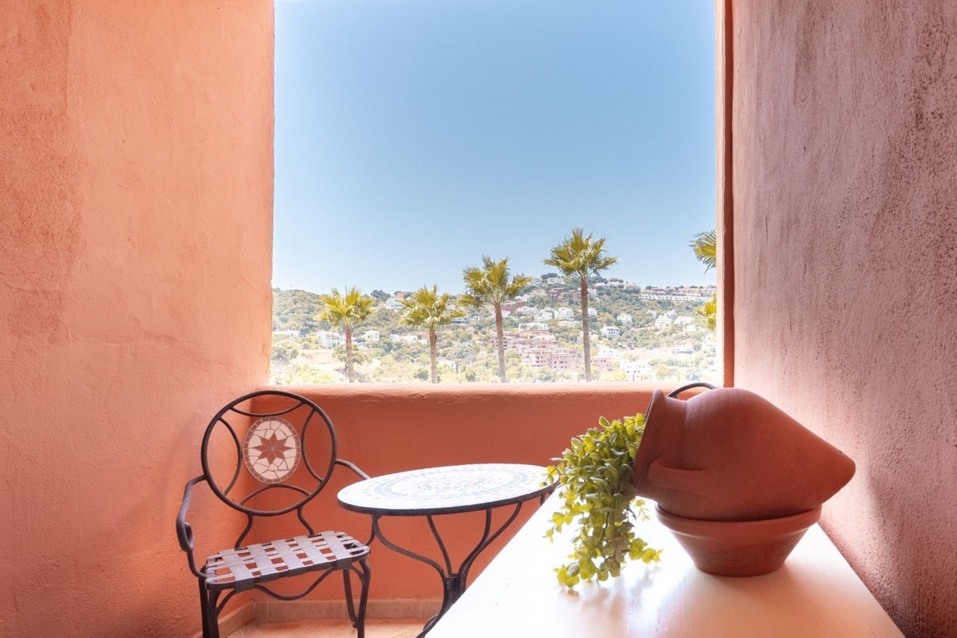 Resale - apartment - Marbella - La Mairena
