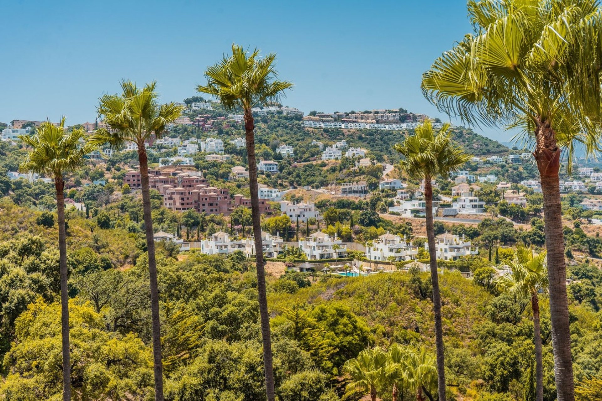 Resale - apartment - Marbella - La Mairena