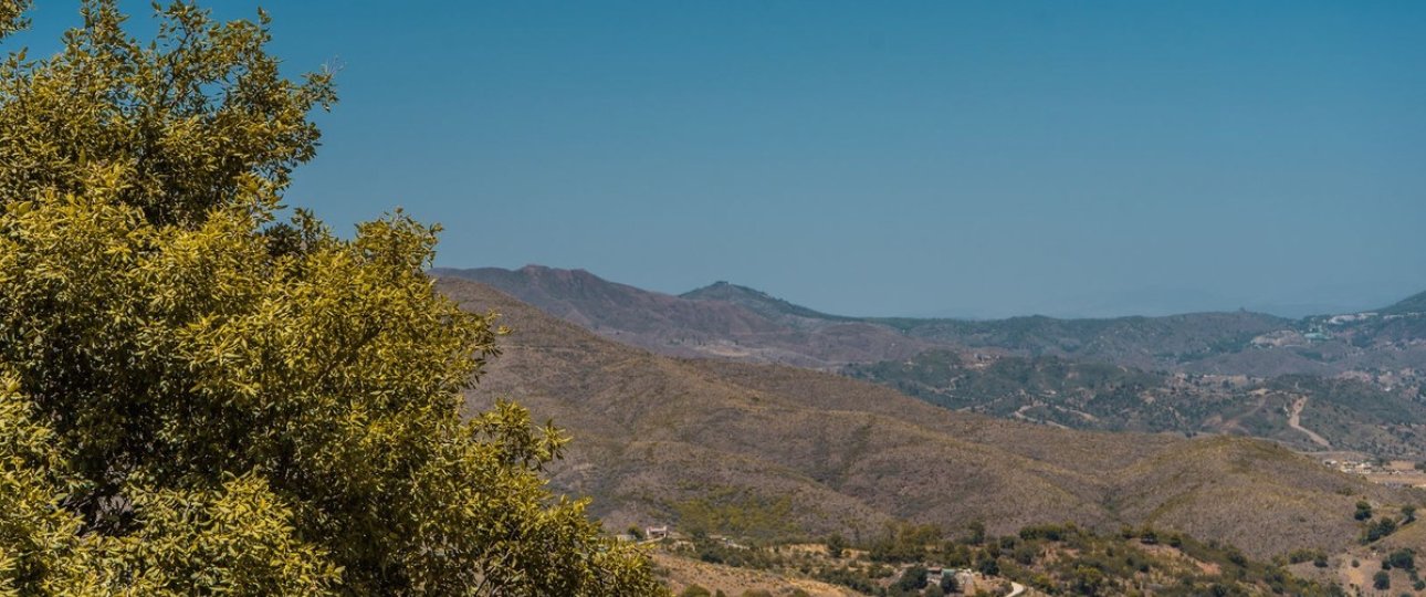 Resale - apartment - Marbella - La Mairena