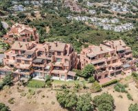 Resale - apartment - Marbella - La Mairena