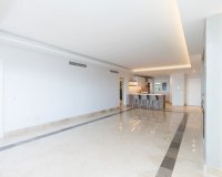 Resale - apartment - Marbella - La Mairena
