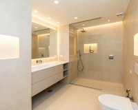 Resale - apartment - Marbella - La Mairena