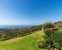 Resale - apartment - Marbella - La Mairena