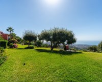 Resale - apartment - Marbella - La Mairena