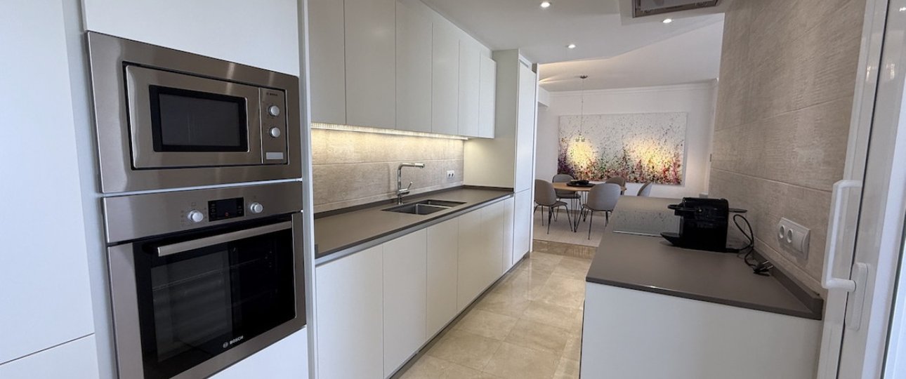 Resale - apartment - Marbella - La Mairena