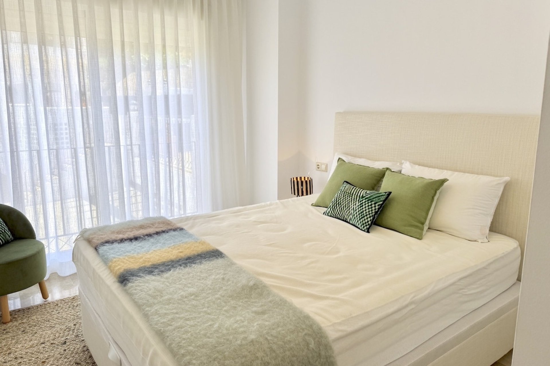 Resale - apartment - Marbella - La Mairena