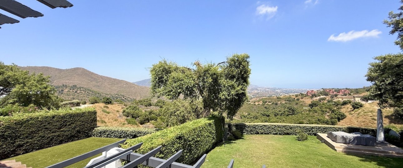 Resale - apartment - Marbella - La Mairena