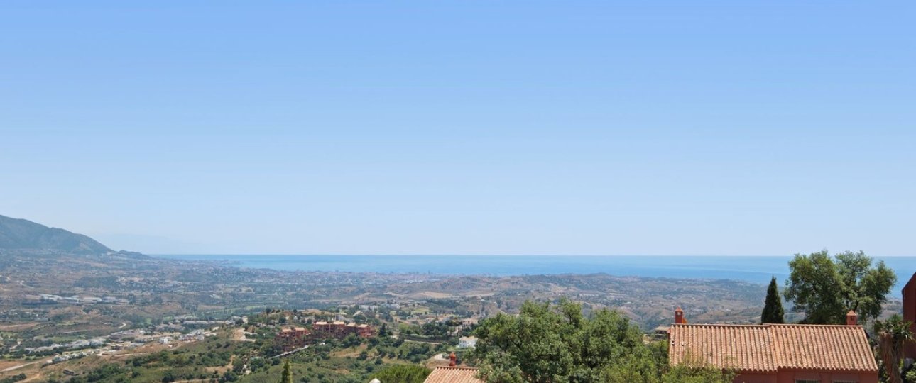 Resale - apartment - Marbella - La Mairena