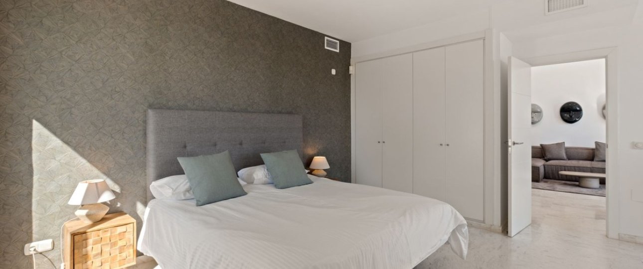 Resale - apartment - Marbella - La Mairena