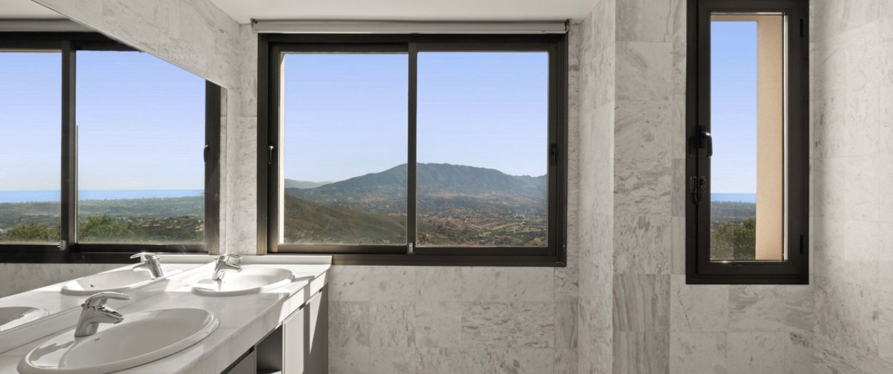 Resale - apartment - Marbella - La Mairena