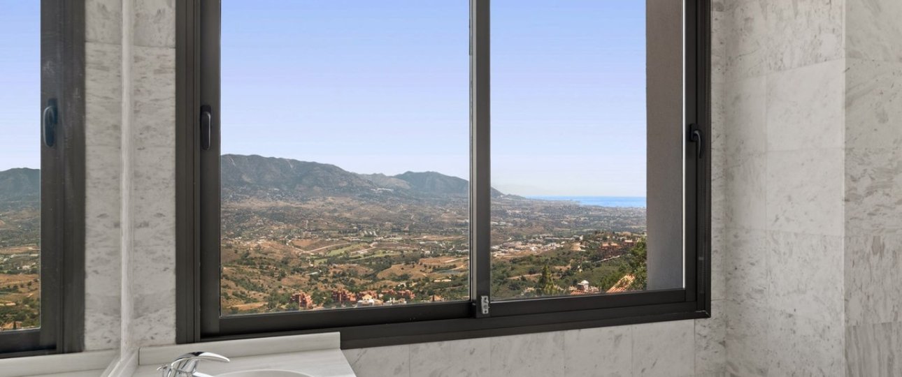 Resale - apartment - Marbella - La Mairena