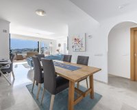 Resale - apartment - Marbella - La Mairena