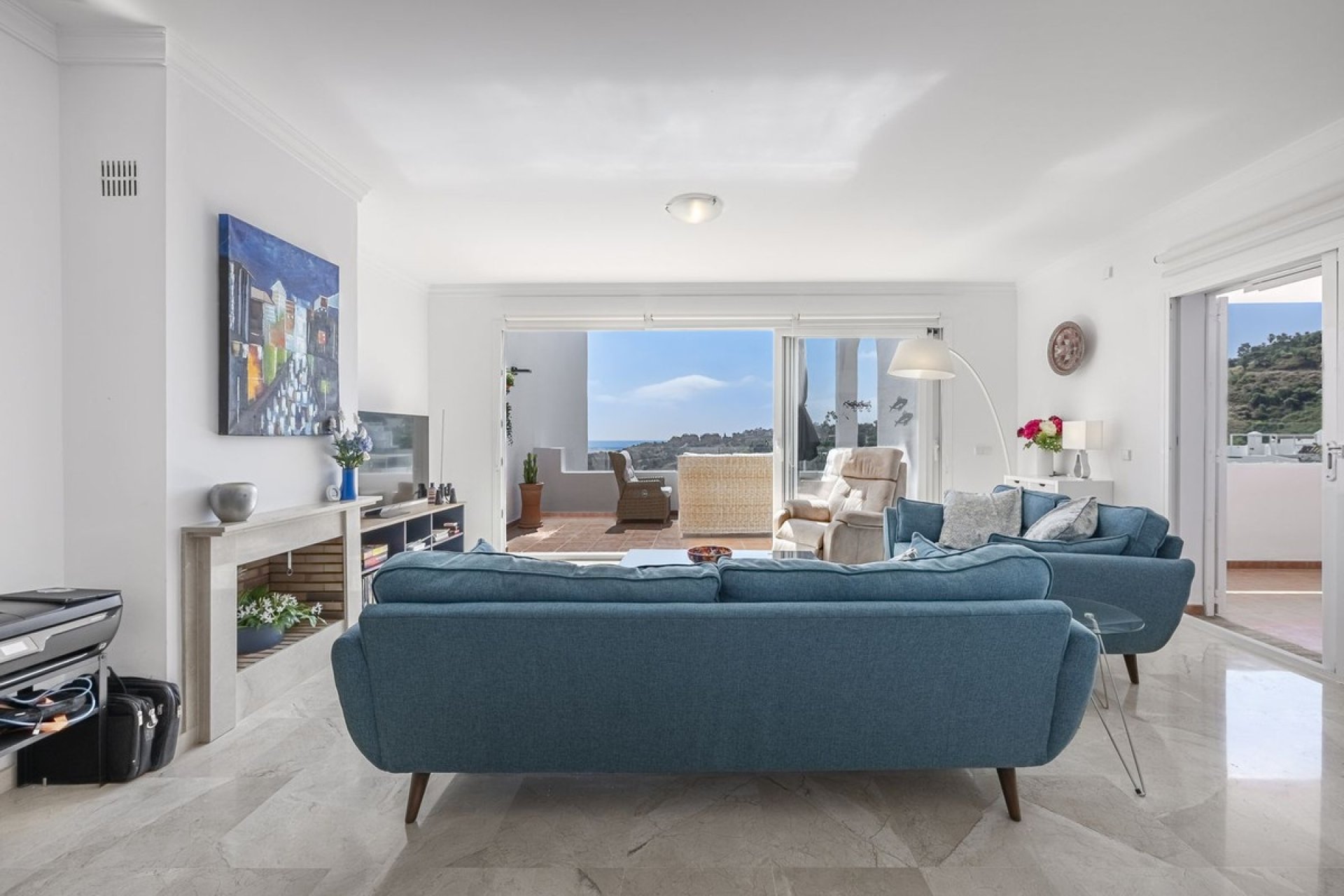 Resale - apartment - Marbella - La Mairena