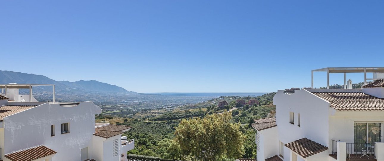 Resale - apartment - Marbella - La Mairena