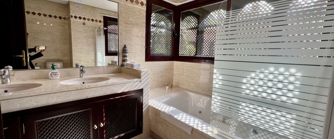 Resale - apartment - Marbella - La Mairena