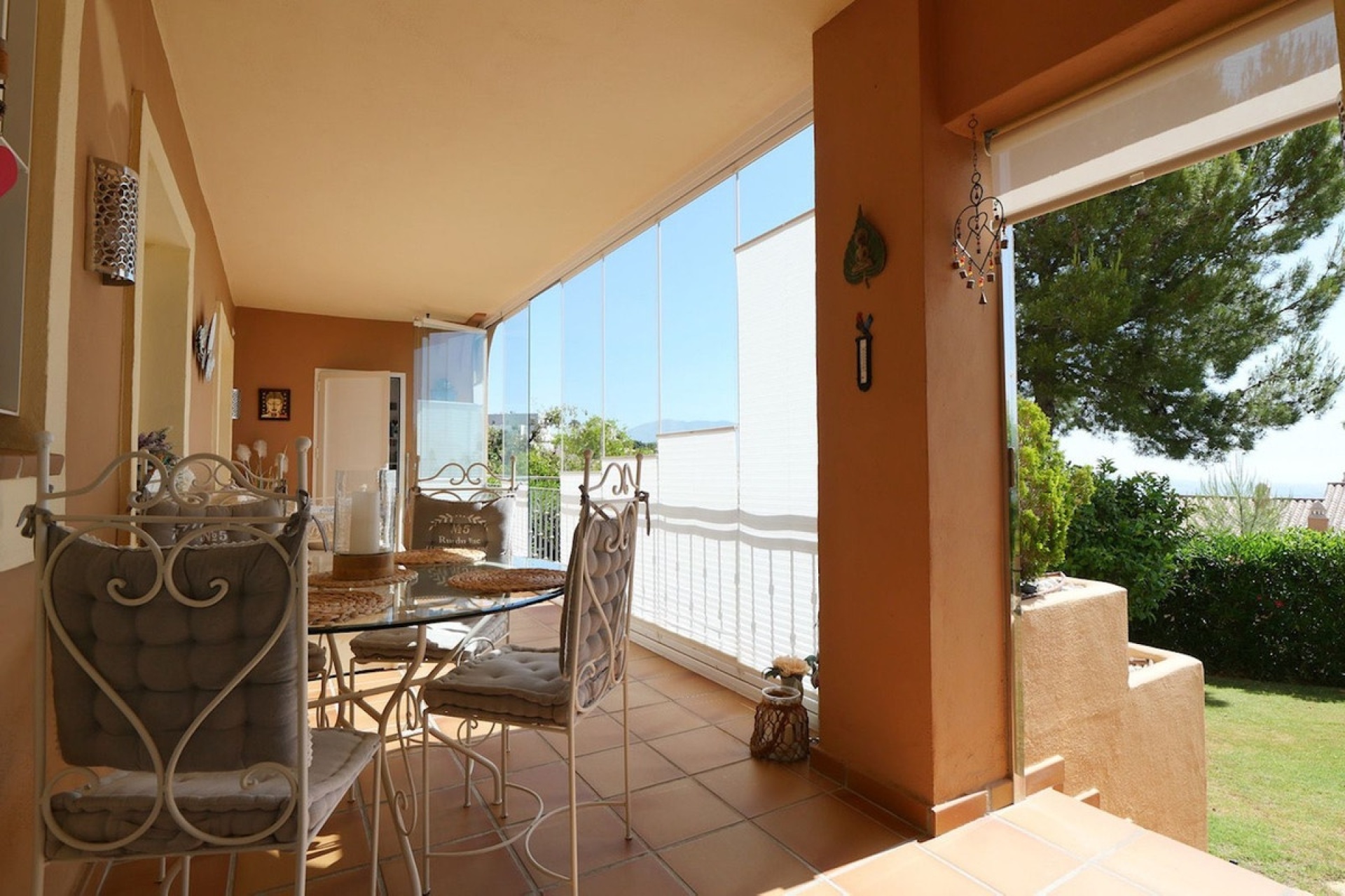 Resale - apartment - Marbella - La Mairena