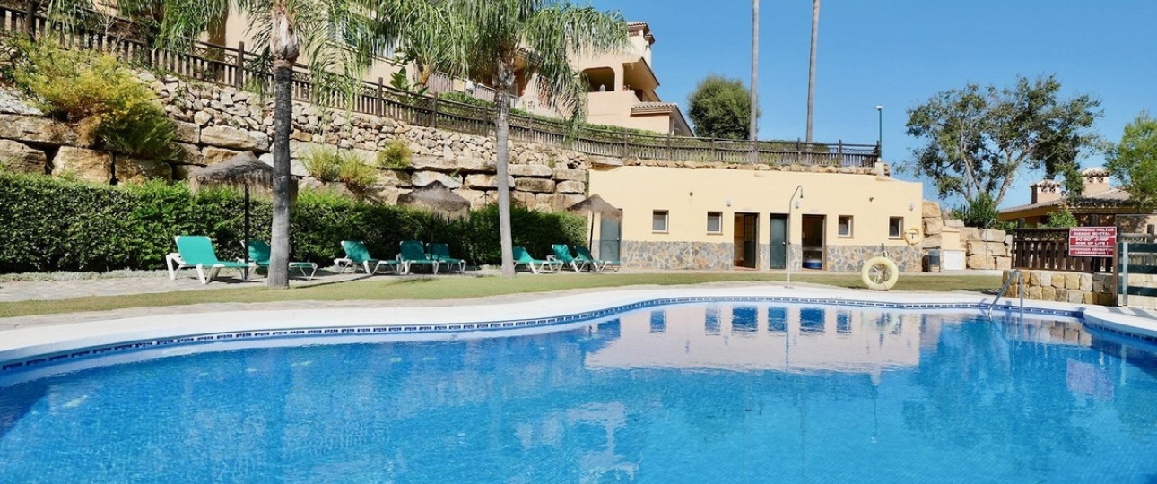 Resale - apartment - Marbella - La Mairena