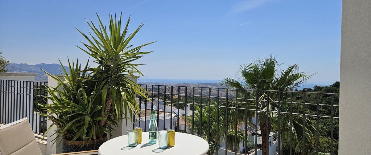 Resale - apartment - Marbella - La Mairena